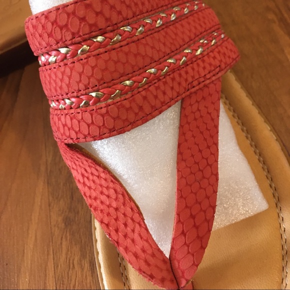 Sperry gold Abby Anne Rose sandals - Picture 2 of 6